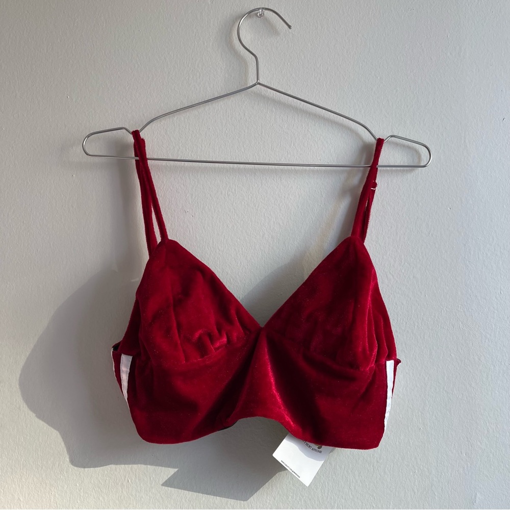 Red O-MIGHTY Top